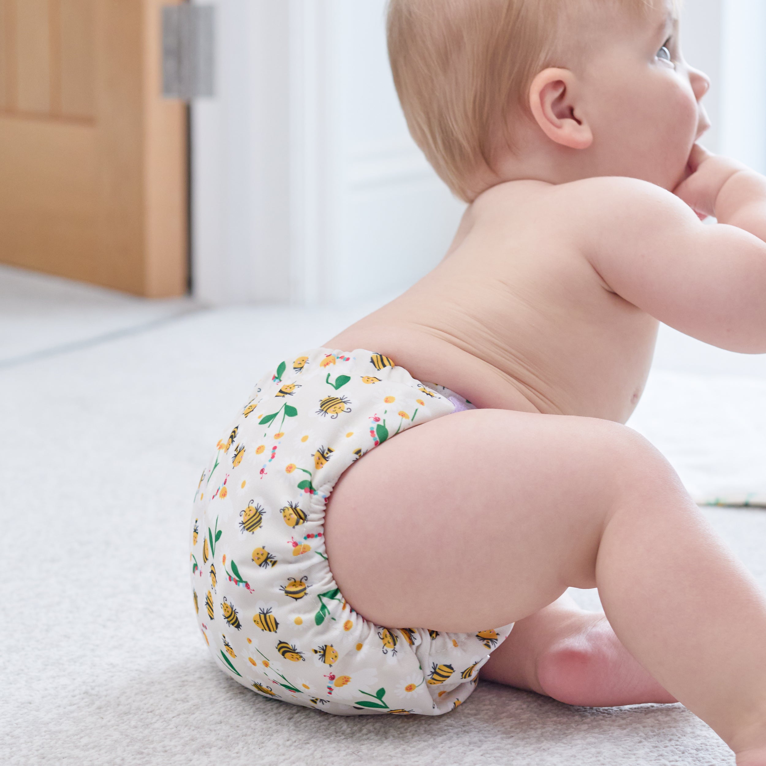 Revolutionary Reusable Nappy in Busy Bees- NEW! - Bambino Mio (UK)